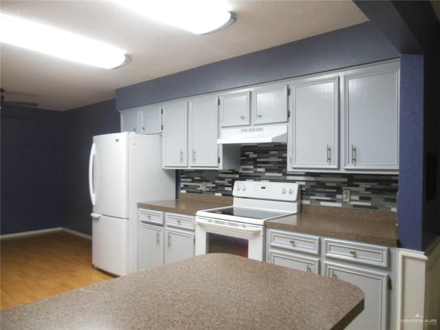 901 E Dallas Avenue 16, Mcallen, TX 78501