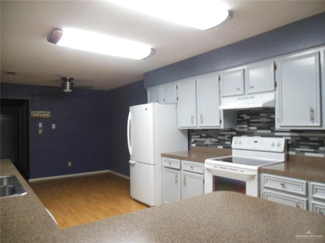 901 E Dallas Avenue 16, Mcallen, TX 78501