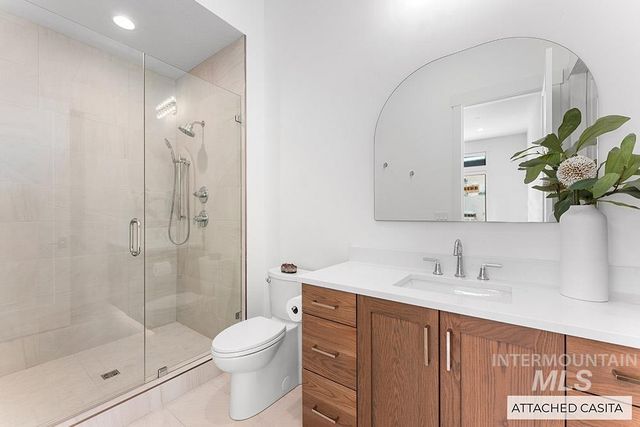 3266 W Salix Dr, Meridian, ID 83646
