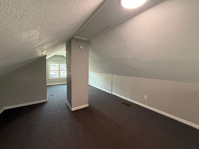 4315 4th Avenue, Moline, IL 61265