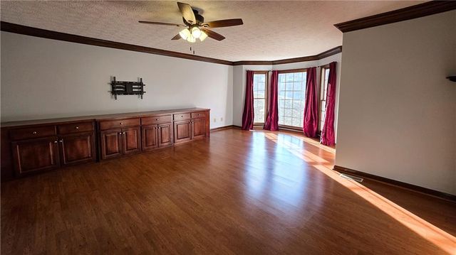 606 Copperfield NW Lane, Acworth, GA 30102