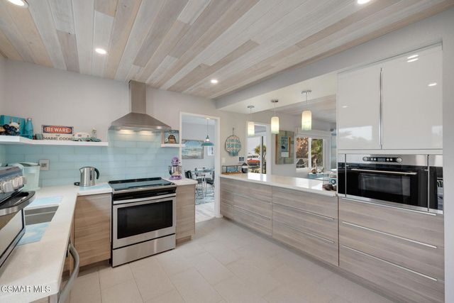 6928 Fillmore Avenue, Ventura, CA 93001