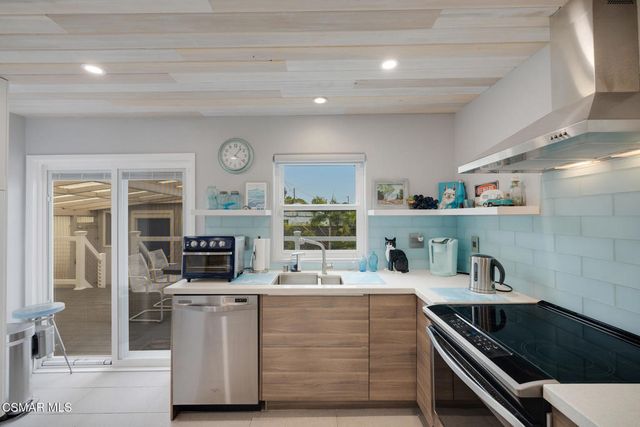 6928 Fillmore Avenue, Ventura, CA 93001