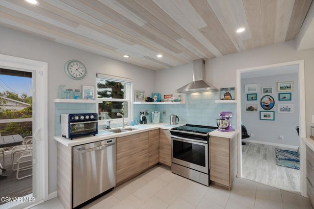 6928 Fillmore Avenue, Ventura, CA 93001