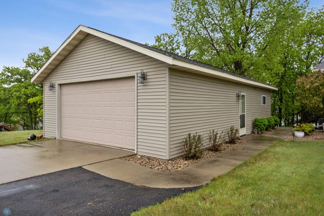 15350 Blackhawk Road, Audubon, MN 56511