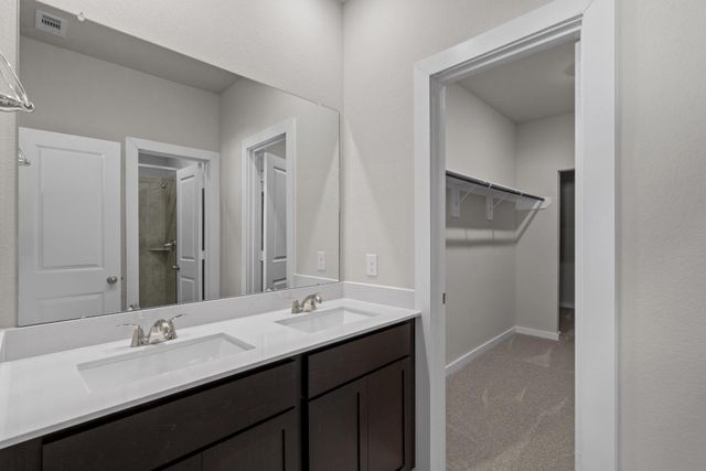 12203 Ridge Top Drive, Conroe, TX 77304