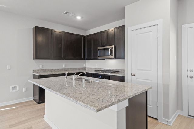 12203 Ridge Top Drive, Conroe, TX 77304