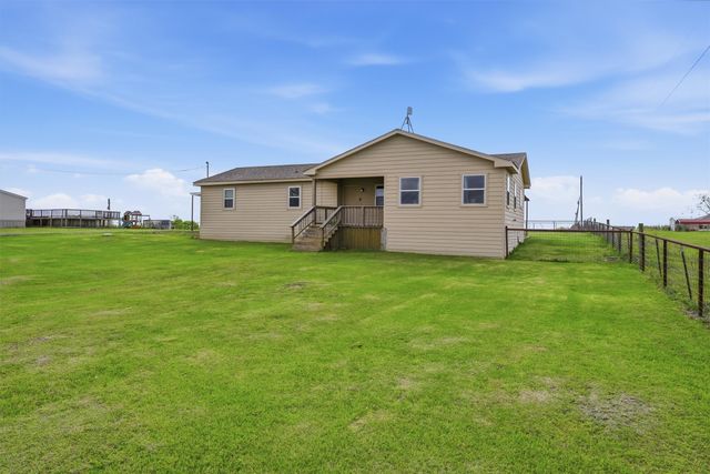 1051 Pigg Road, Waxahachie, TX 75165