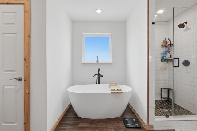 1051 Pigg Road, Waxahachie, TX 75165