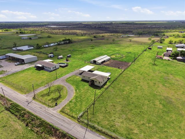 1051 Pigg Road, Waxahachie, TX 75165