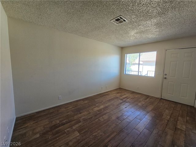 4300 North Lamont Street 201, Las Vegas, NV 89115