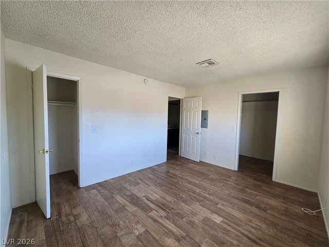 4300 North Lamont Street 201, Las Vegas, NV 89115