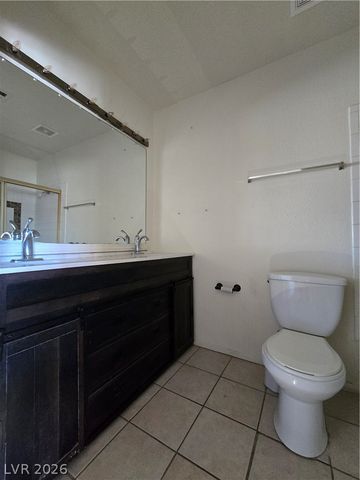 4300 North Lamont Street 201, Las Vegas, NV 89115