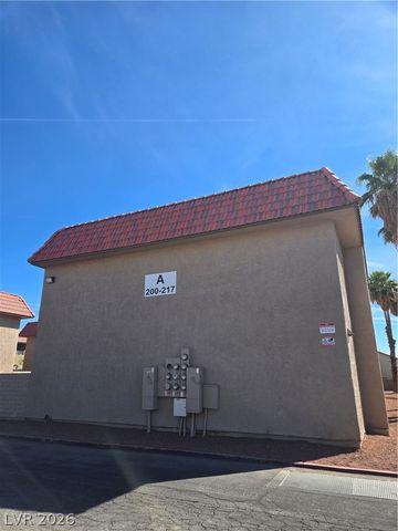 4300 North Lamont Street 201, Las Vegas, NV 89115