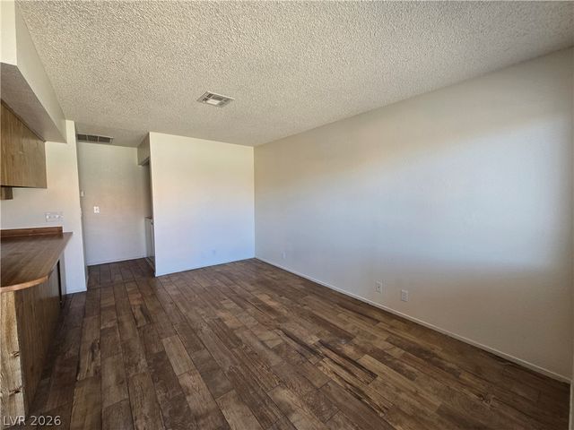 4300 North Lamont Street 201, Las Vegas, NV 89115