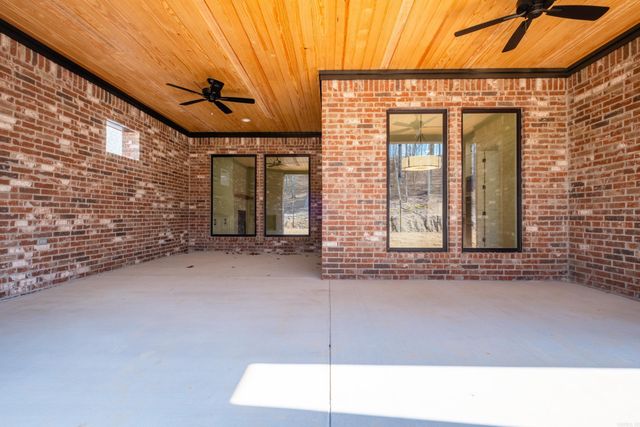 131 Kinley Loop, Little Rock, AR 72223