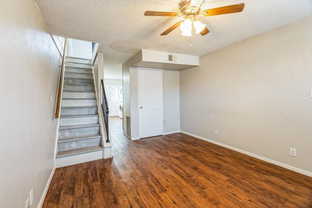 20600 Bonanza ST 4, Lago Vista, TX 78645