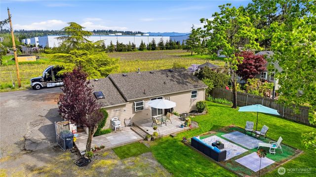 2016 E 63rd Avenue, Fife, WA 98424