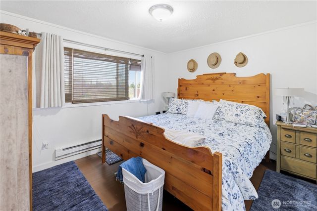 2016 E 63rd Avenue, Fife, WA 98424
