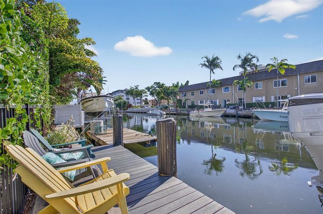 2910 NE 52nd St, Fort Lauderdale, FL 33308