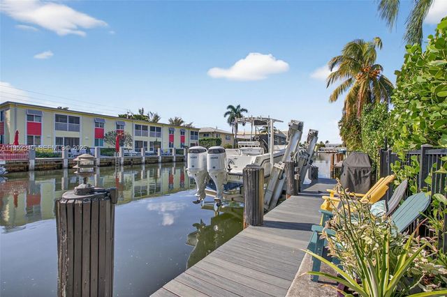 2910 NE 52nd St, Fort Lauderdale, FL 33308