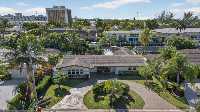 2910 NE 52nd St, Fort Lauderdale, FL 33308