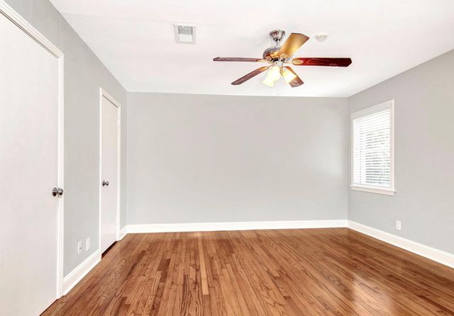 2327 Dorrington Street, Houston, TX 77030