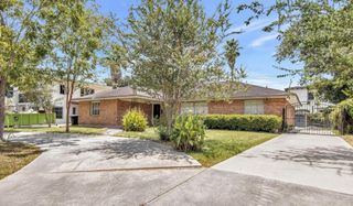 2327 Dorrington Street, Houston, TX 77030