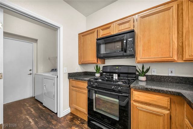 7111 South Durango Drive 113, Las Vegas, NV 89113