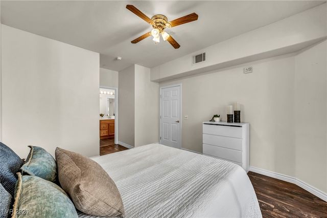 7111 South Durango Drive 113, Las Vegas, NV 89113