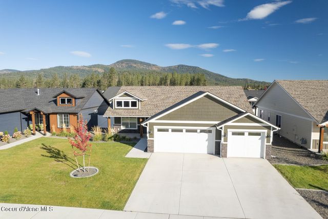 8921 W CULTIVATOR AVE, Rathdrum, ID 83858 property photo