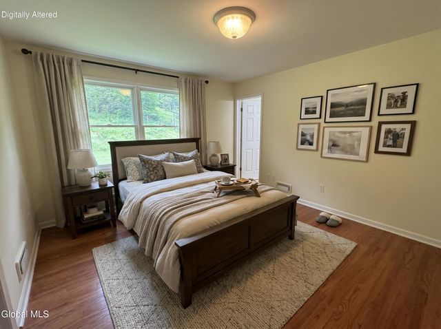 186 Van Rensselaer Boulevard, Menands, NY 12204