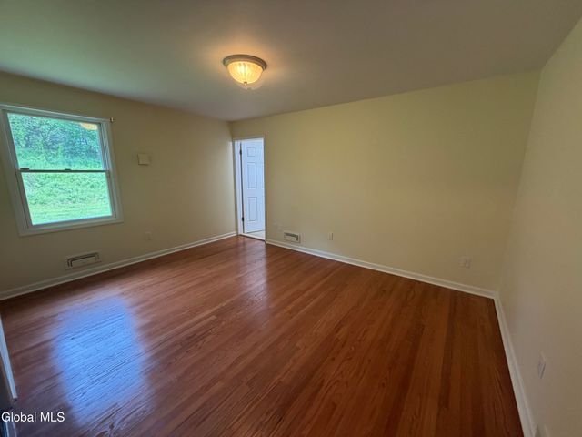 186 Van Rensselaer Boulevard, Menands, NY 12204