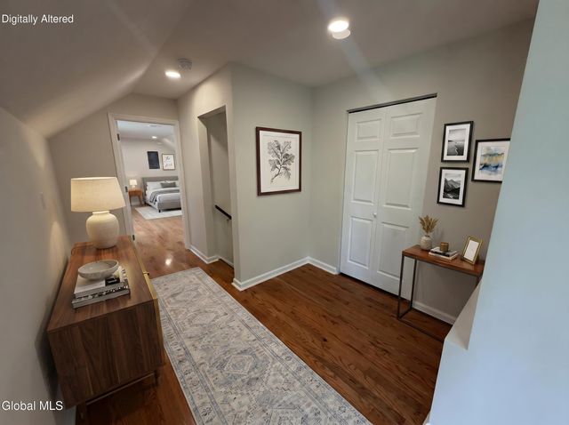 186 Van Rensselaer Boulevard, Menands, NY 12204