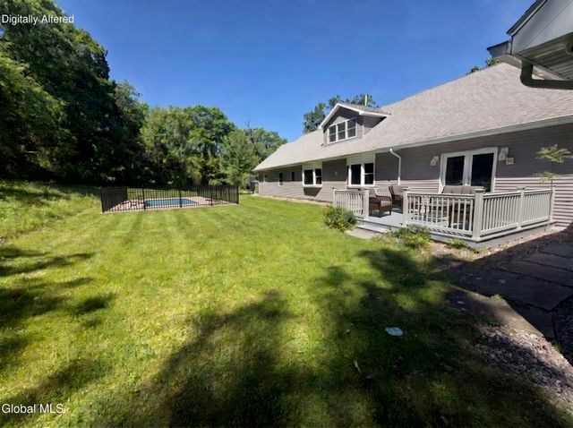 186 Van Rensselaer Boulevard, Menands, NY 12204