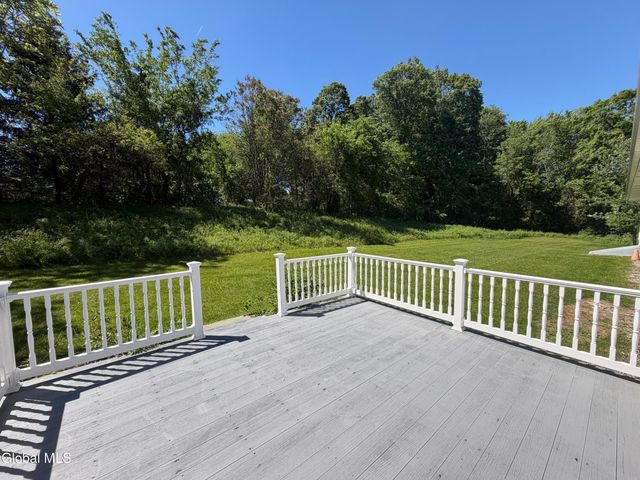186 Van Rensselaer Boulevard, Menands, NY 12204