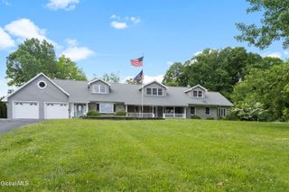 186 Van Rensselaer Boulevard, Menands, NY 12204