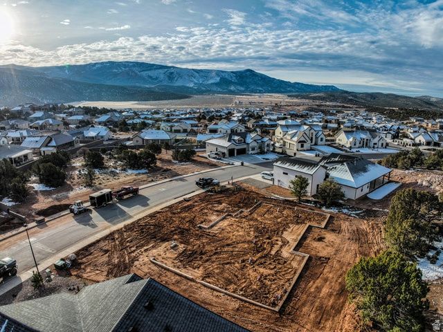 2910 W ROCK RIDGE DR, Cedar City, UT 84720