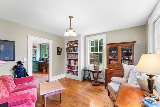1111 Old Smithfield Road, North Smithfield, RI 02896