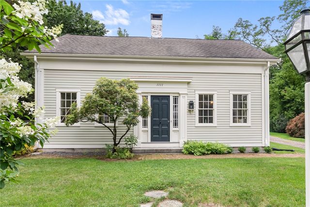 1111 Old Smithfield Road, North Smithfield, RI 02896