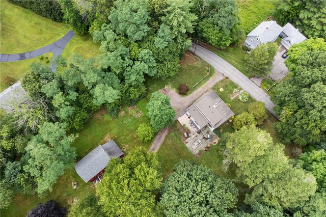 1111 Old Smithfield Road, North Smithfield, RI 02896