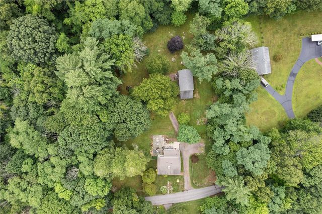 1111 Old Smithfield Road, North Smithfield, RI 02896