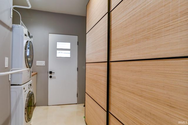 1026 S Greenwood Avenue, Bloomington, IN 47401