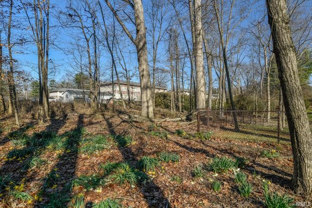 1026 S Greenwood Avenue, Bloomington, IN 47401