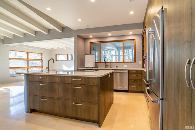 1026 S Greenwood Avenue, Bloomington, IN 47401