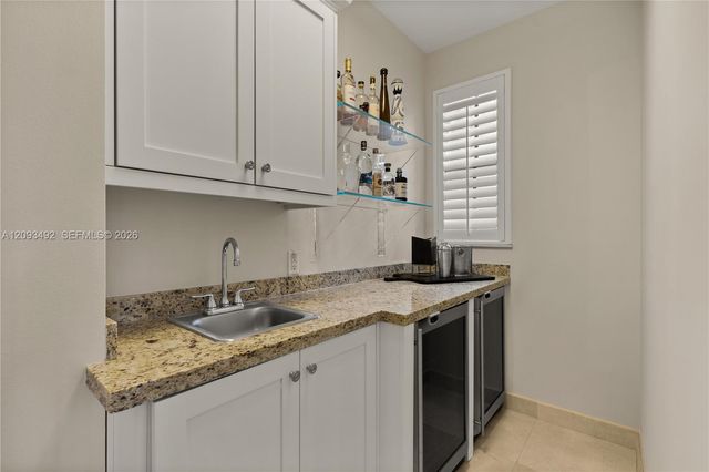 1803 S Bayshore Lane, Miami, FL 33133
