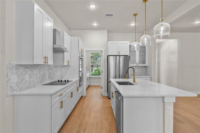 2066 NW 79TH LOOP, Ocala, FL 34475