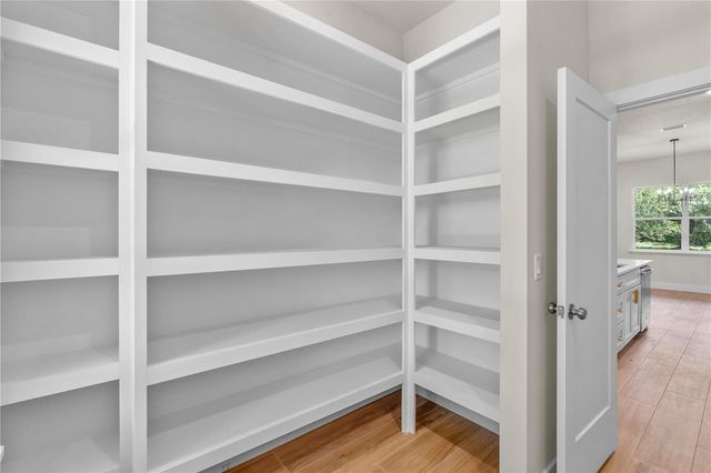 2066 NW 79TH LOOP, Ocala, FL 34475