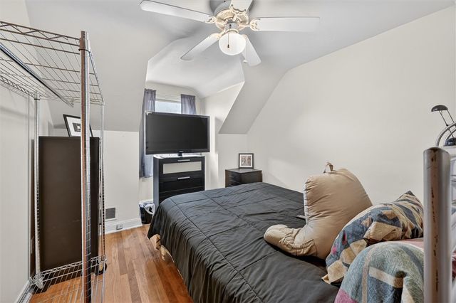 2036 Sampson St, Wilkinsburg, PA 15221