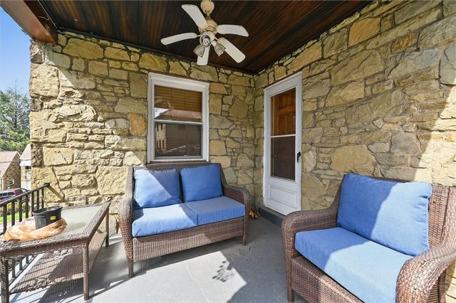 2036 Sampson St, Wilkinsburg, PA 15221